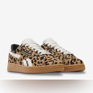 Reebok Club C Grounds UK Sneaker - Women's 8.5. Tan, Black, Leopard Print. NEW.